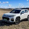 Újracímkézés az autóiparban - Suzuki Across