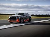 Győri motorokkal mutatkoztak be a világnak az új Audi e-tron S-modellek