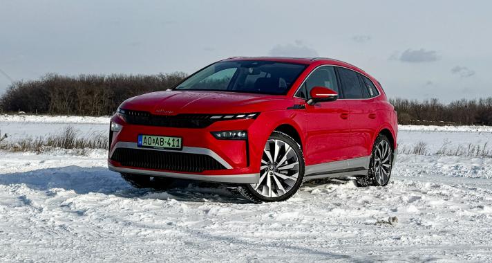 Hó, tél, hideg, elektromos hátsókerék-hajtás – és mégis egy jó kombináció lett a vége! Skoda Enyaq 85 teszt