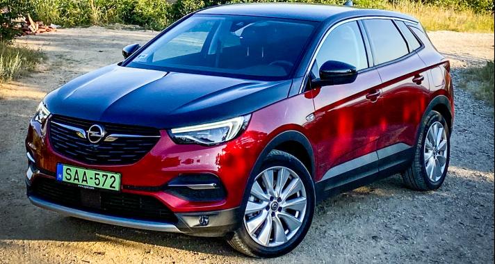 Melyik öltönyt válasszam?  - Opel Grandland X 4Hybrid